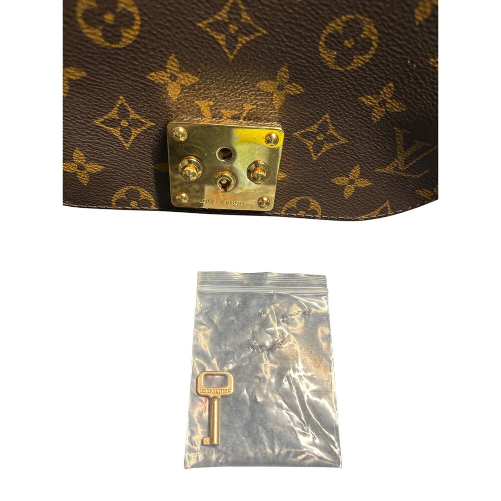 Louis Vuitton 12 Eden PM - (Lock needs repair) - Picture 10 of 13